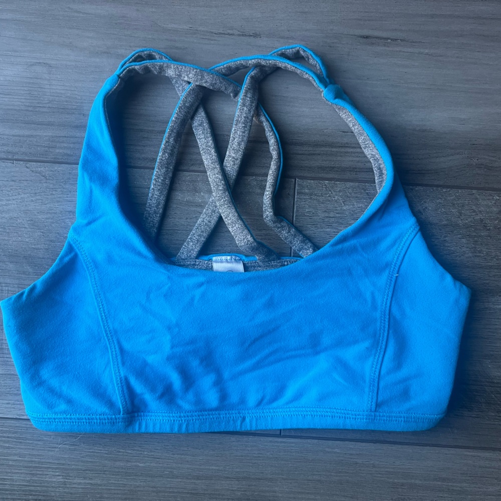 Ivivva blue size 12 cross cross sports bra